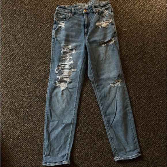 American eagle distressed jeans - Picture 1 of 2